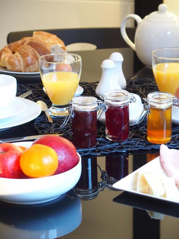 Bed And Breakfast Le Patio Montigny-les-Metz Bagian luar foto