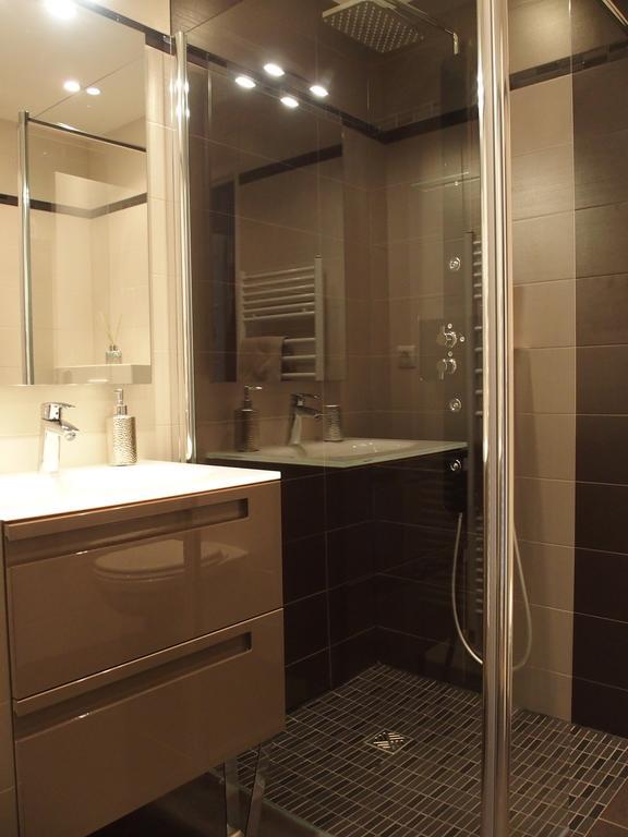 Bed And Breakfast Le Patio Montigny-les-Metz Bagian luar foto