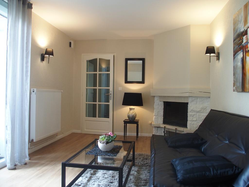 Bed And Breakfast Le Patio Montigny-les-Metz Bagian luar foto